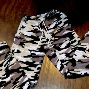 Camo sweats